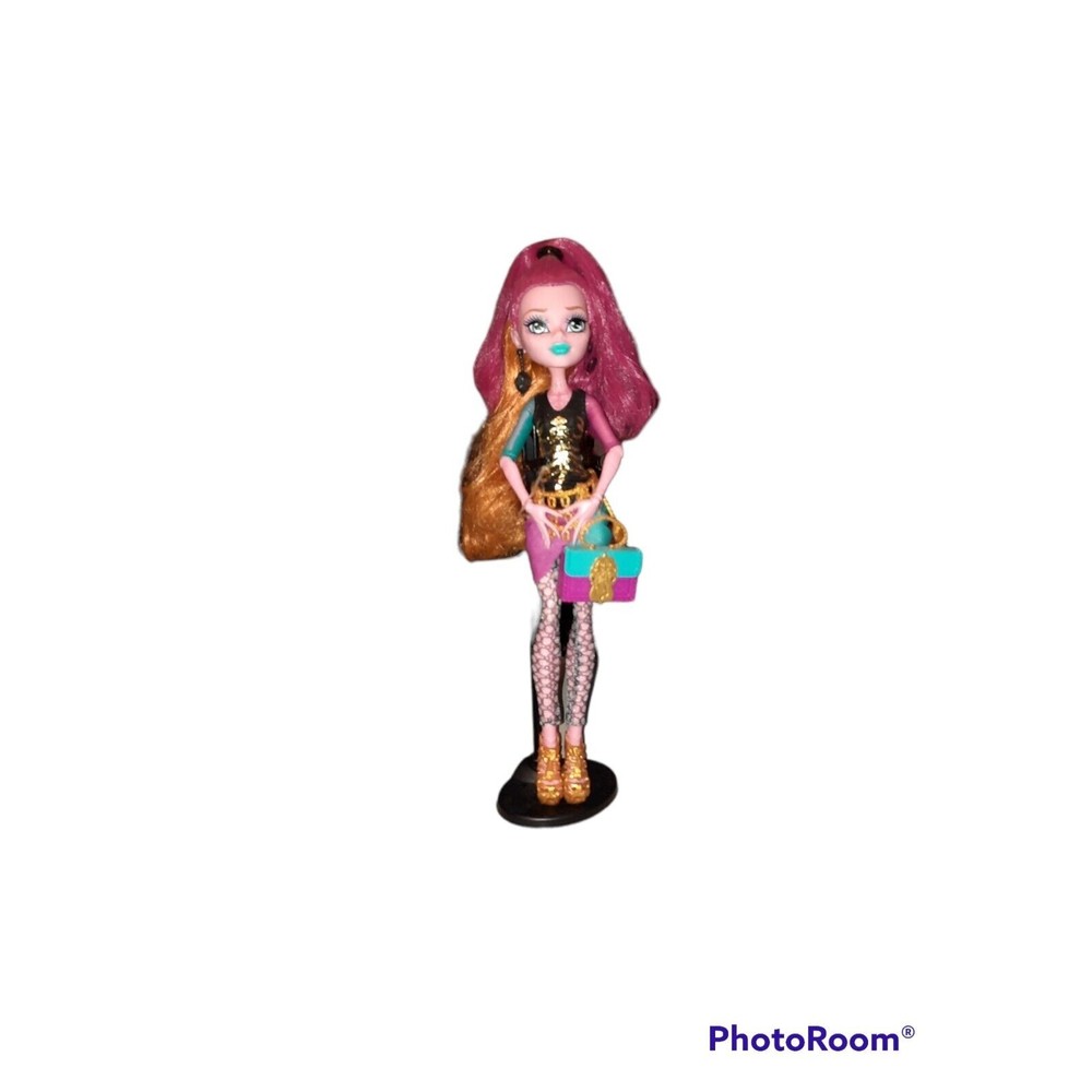 Monster High Scaremester Gigi Grant Doll.  Good cond